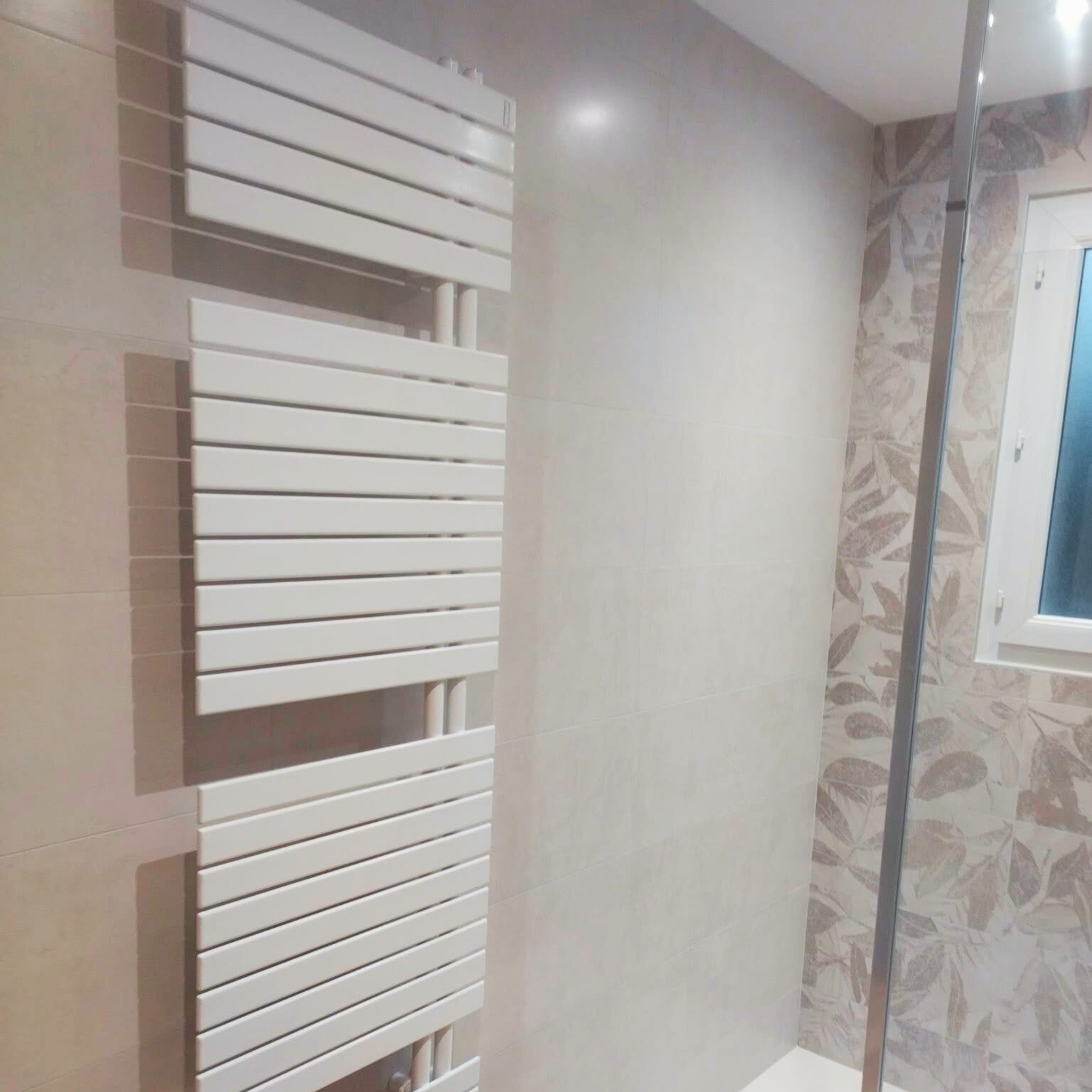 Rénovation de salle de bain réalisée par la SARL Garcin plombier chauffagiste à Échiré près de Niort